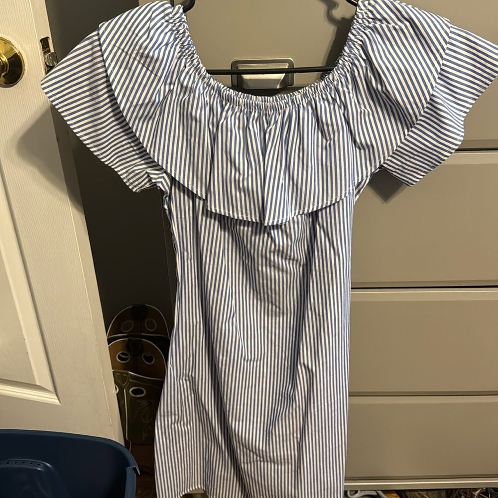 Off shoulder dress